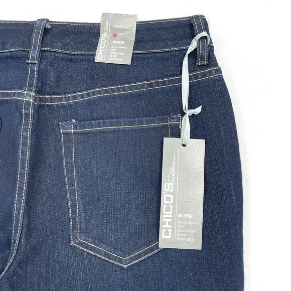 Chicos Platinum Modern M Crop Dark Wash Mid Rise Stretch Denim‎ Jeans Comfort - Picture 4 of 8